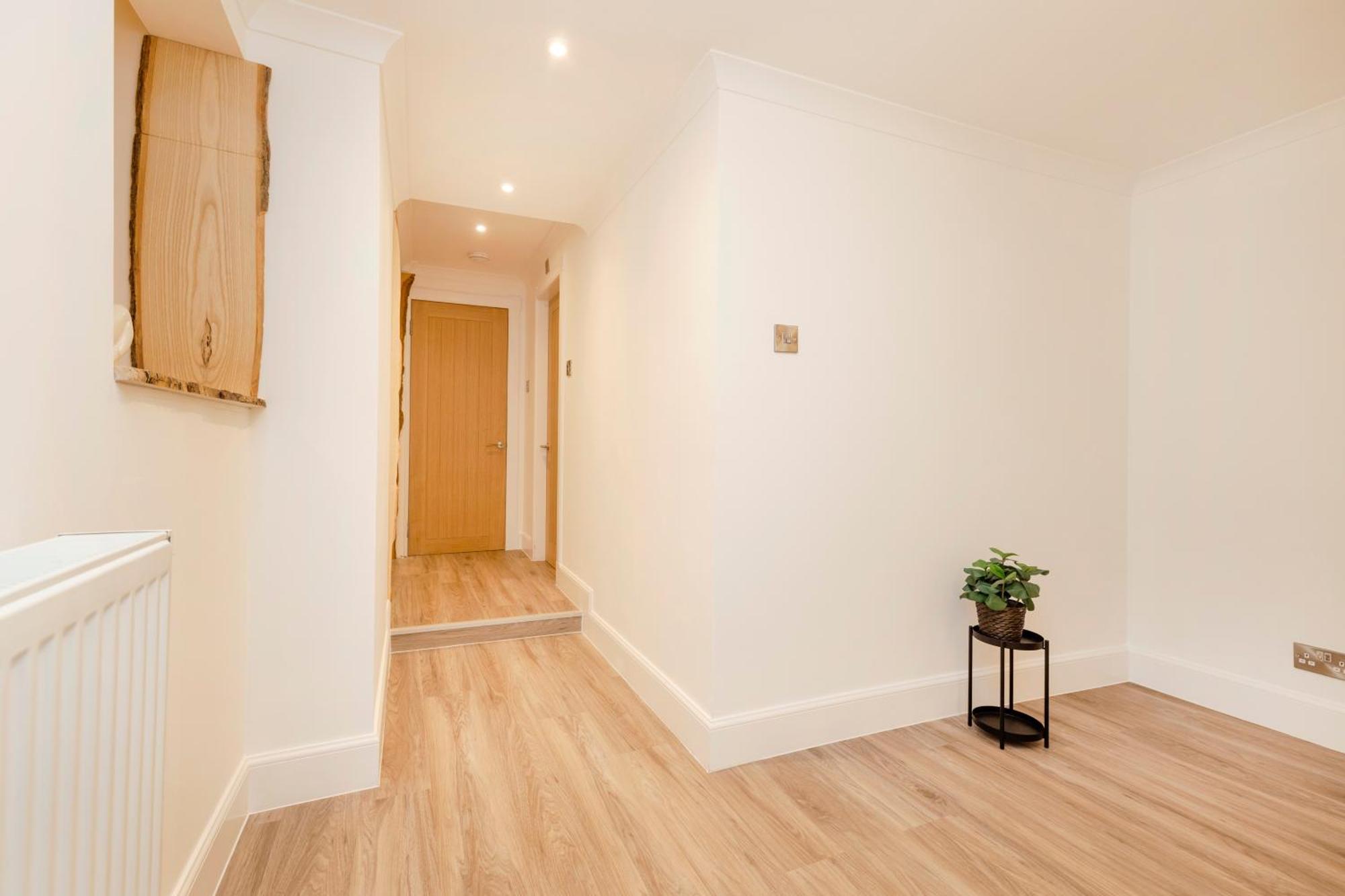 Joivy 3Br Flat In Haymarket With Free Parking Edinburgh Ngoại thất bức ảnh